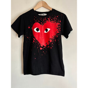 Comme des Garcons PLAY Mens S T-Shirt Black Red Heart  Designer Streetwear